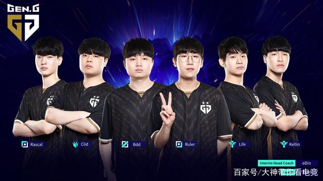 团队配合的 团队配合的