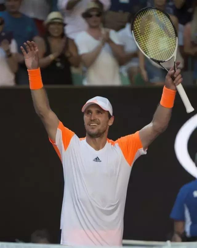 马的防线 马的防线